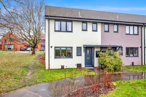 3 bedroom end of terrace house for sale, St Lucia Park, Bordon GU35