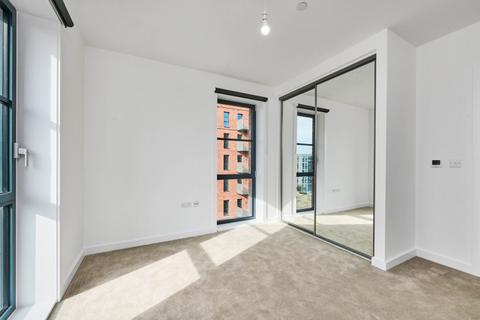undefined, New Road, Dagenham, RM9
