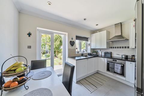 3 bedroom semi-detached house for sale, Bransgrove Road, EDGWARE