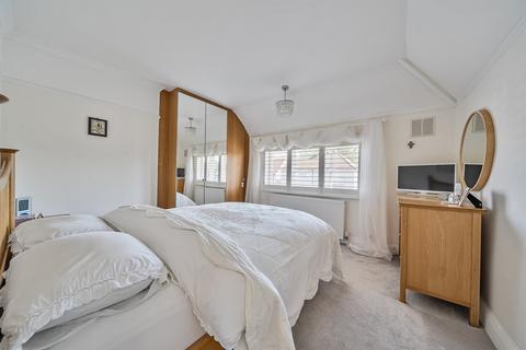 3 bedroom semi-detached house for sale, Bransgrove Road, EDGWARE