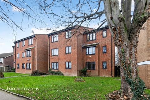 1 bedroom flat for sale, Birchanger Road, London