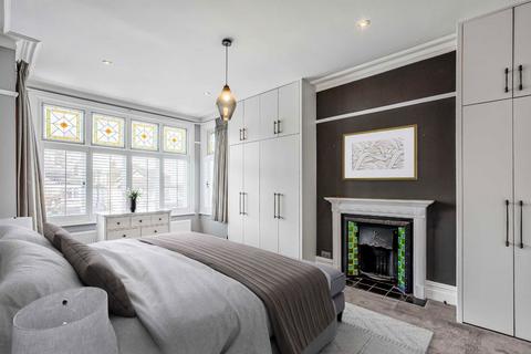3 bedroom flat for sale, Kings Road, Richmond TW10