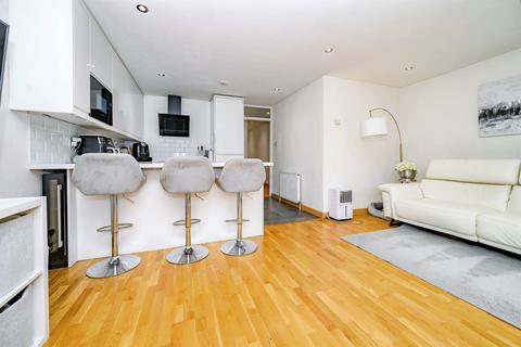 1 bedroom maisonette for sale, Harding Close, Watford