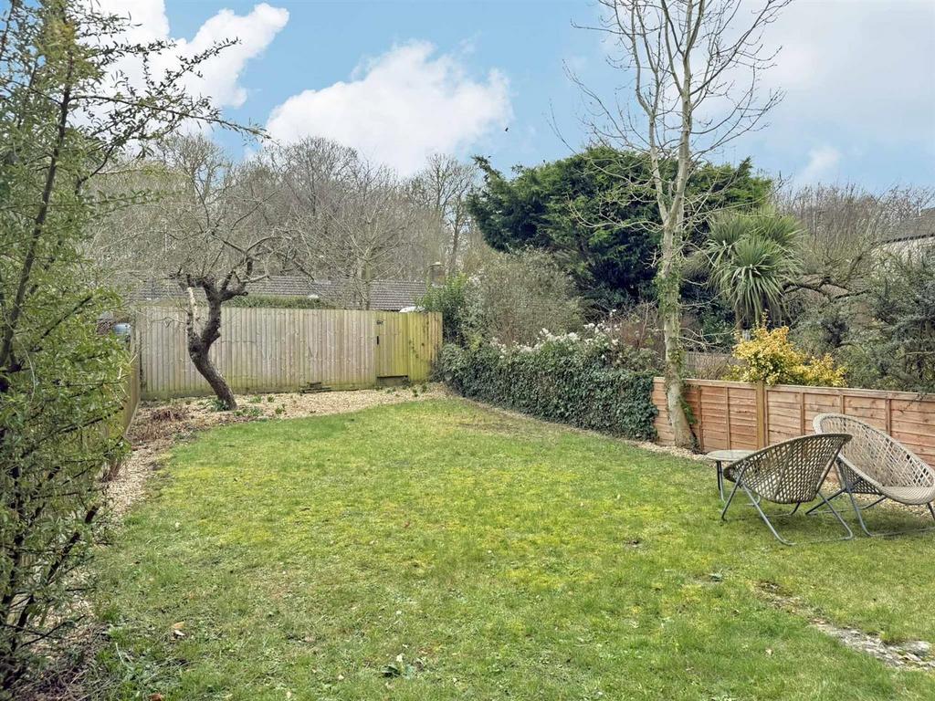 Front Garden.jpg