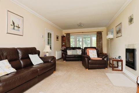 undefined, Quebec Road, Dereham