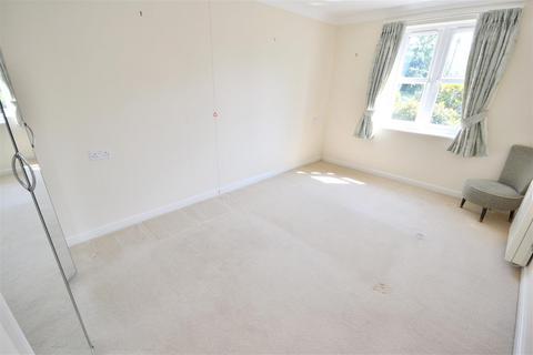 undefined, Ingle Court, Market Weighton, York