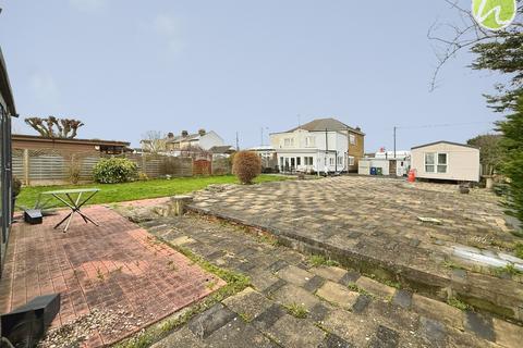 undefined, Southend Road, Fobbing, SS17
