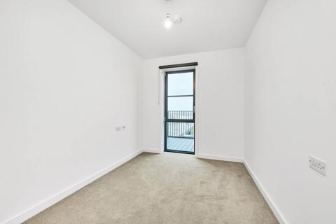 undefined, New Road, Dagenham, RM9