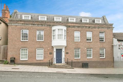 North Hill, Colchester
