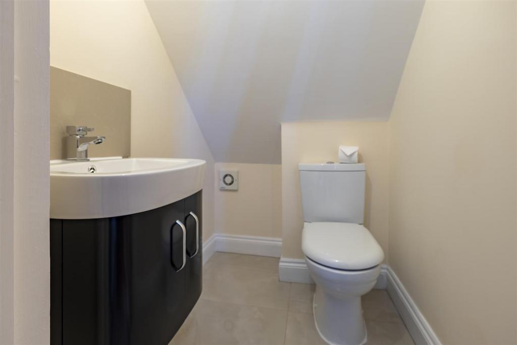 Upstairs toilet.jpg