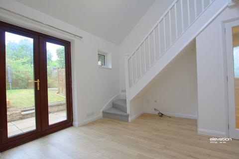 1 bedroom end of terrace house to rent, Favell Drive, Furzton, MK4