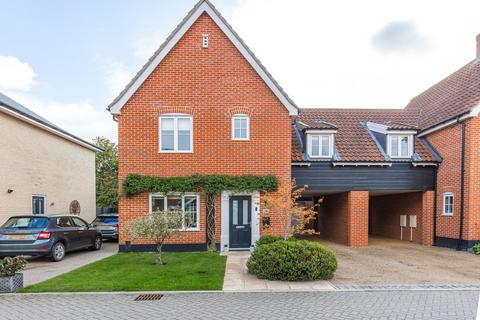 undefined, Spacious Family Property with Orangery, Ideally Located in Holt