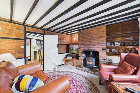 3 bedroom cottage for sale, Downley, High Wycombe HP13