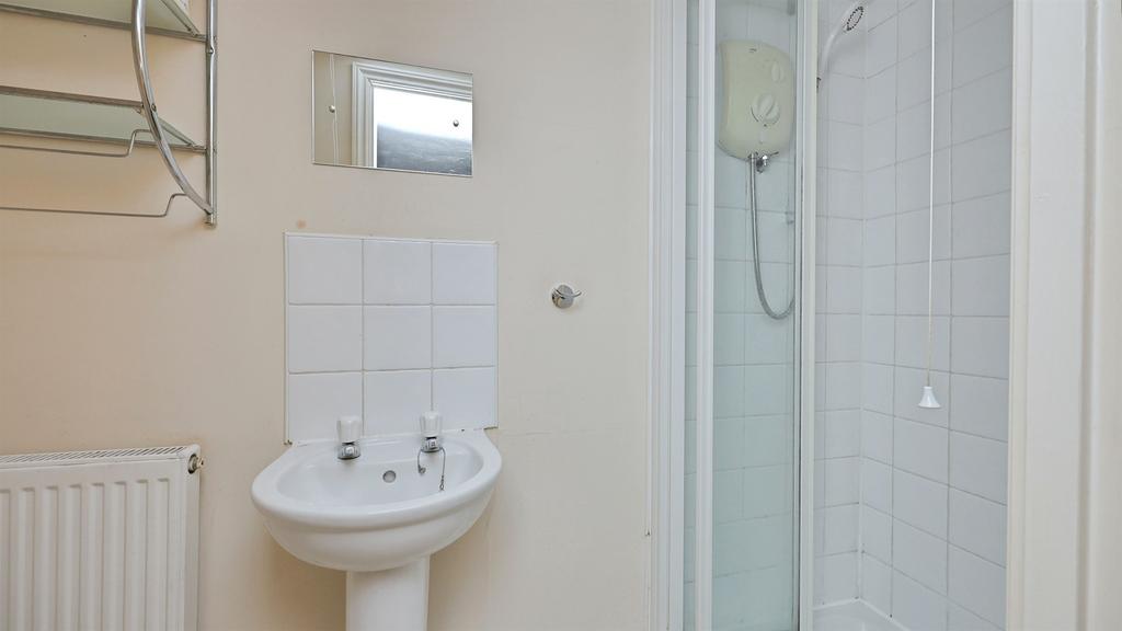 2-Bed at Caddow Road