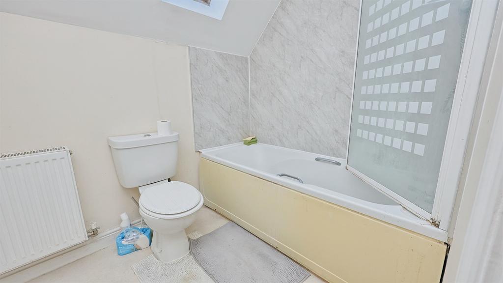 1-Bed at Caddow Road