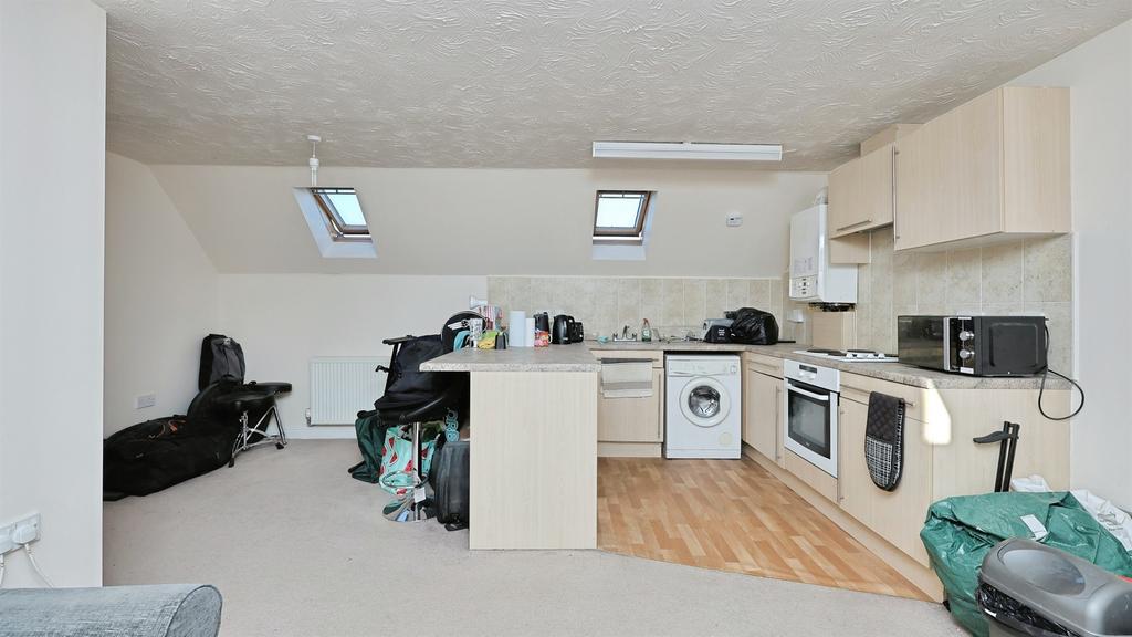 1-Bed at Caddow Road