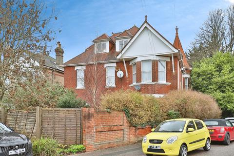 2 bedroom apartment for sale, Richmond Park Road, BOURNEMOUTH