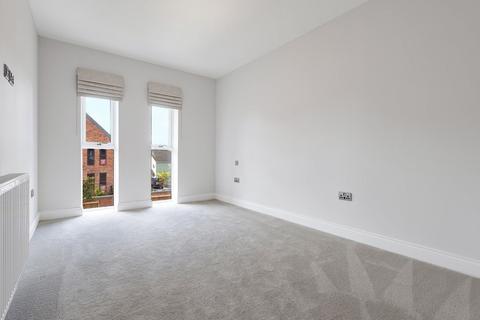 3 bedroom end of terrace house for sale, The Waldens, Mount Pleasant Road, CB11