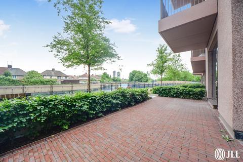 1 bedroom flat to rent, Copperworks Wharf London E15