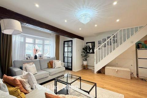 2 bedroom end of terrace house for sale, Walton Road, Romford, Essex
