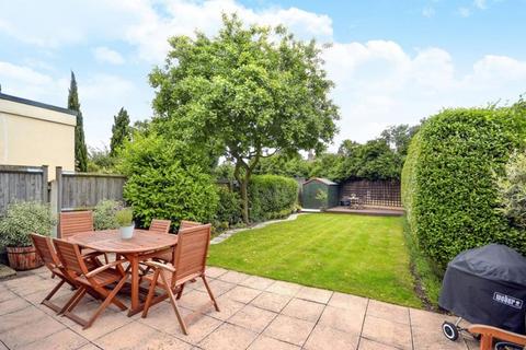 3 bedroom end of terrace house for sale, Headington Road, Earlsfield, London, SW18