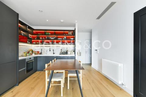2 bedroom apartment for sale, Corson House, London City Island, London, E14
