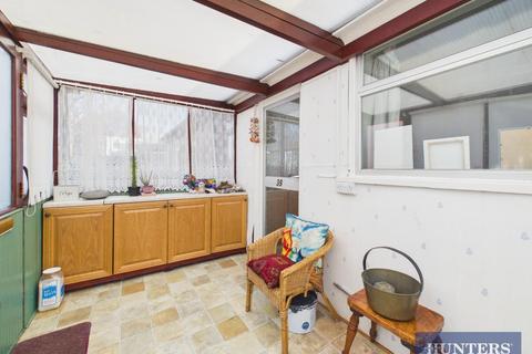 2 bedroom semi-detached bungalow for sale, West Vale, Filey