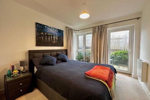 2 bedroom flat for sale, Atlas Way, Oakgrove, MK10