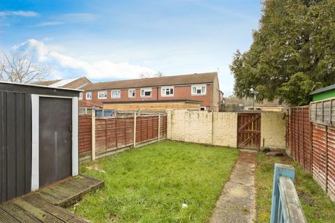 3 bedroom terraced house for sale, Brettingham Close, Crawley