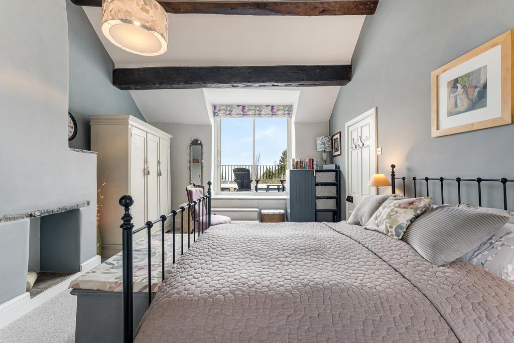 234 Highham Lane-4.jpg