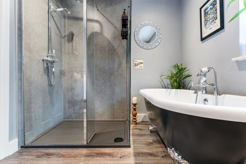 234 Highham Lane-13.jpg