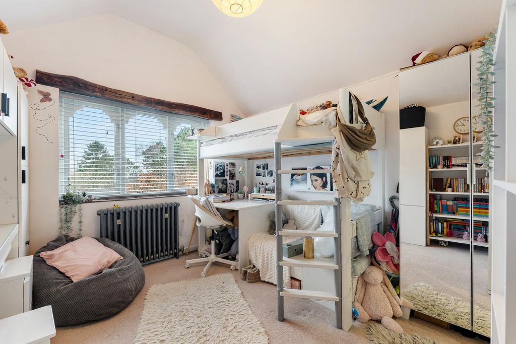 234 Highham Lane-5.jpg