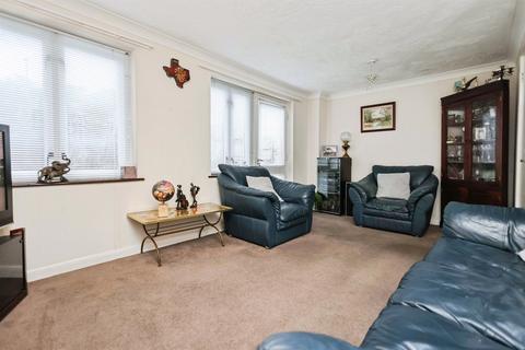 3 bedroom semi-detached house for sale, Thistle Lane, Bartley Green, Birmingham