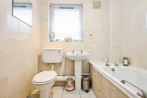 3 bedroom semi-detached house for sale, Thistle Lane, Bartley Green, Birmingham