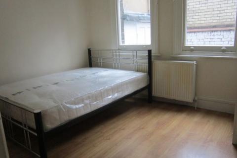 1 bedroom flat to rent, 2 Wolverton Gardens, London, W6