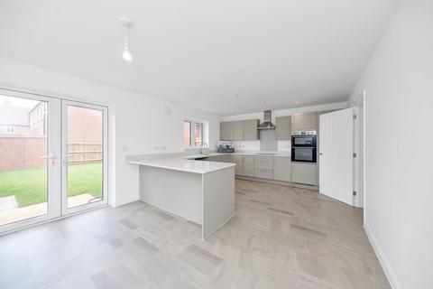 4 bedroom detached house for sale, Oak Grove, Dunton, SG18