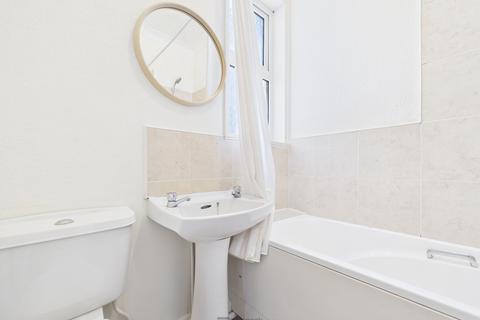 1 bedroom flat to rent, Winter Road, Southsea, PO4
