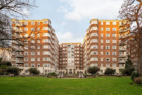2 bedroom flat for sale, Kingston House North, Prince's Gate, London SW7