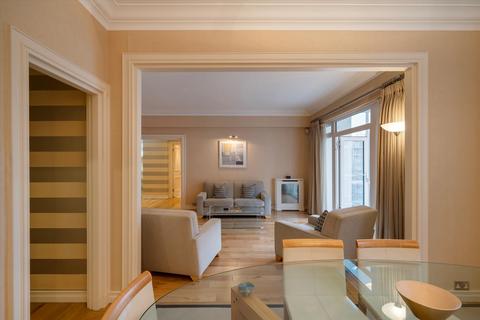 2 bedroom flat for sale, Kingston House North, Prince's Gate, London SW7