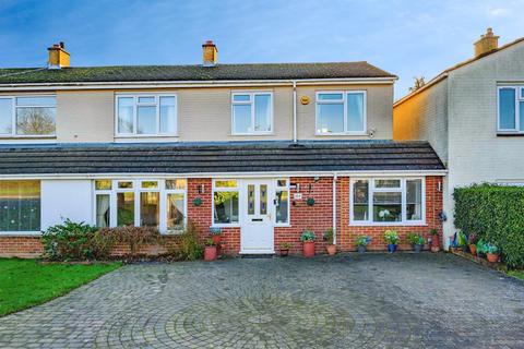 4 bedroom semi-detached house for sale, Chambersbury Lane, Hemel Hempstead