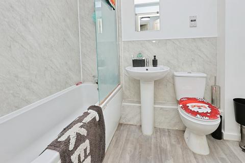 1 bedroom apartment for sale, Great Eastern Court, Norwich