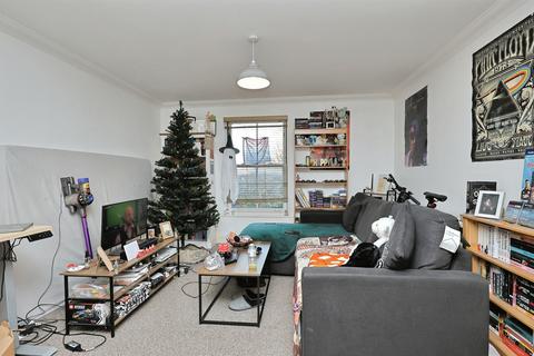1 bedroom apartment for sale, Great Eastern Court, Norwich