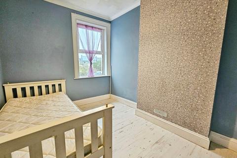 2 bedroom end of terrace house for sale, Grosvenor Road, PORTLAND