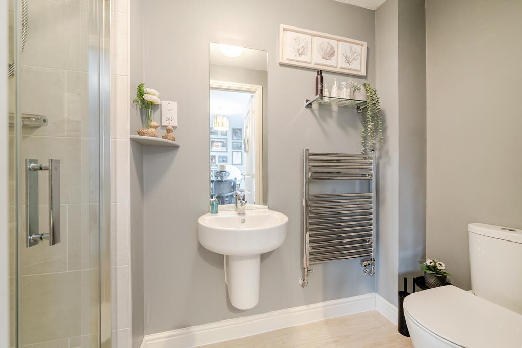 Ensuite Shower Room