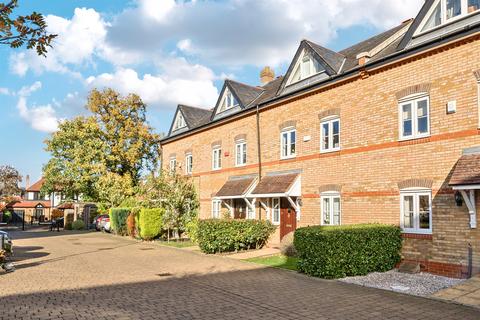 Sovereign Mews, Barnet