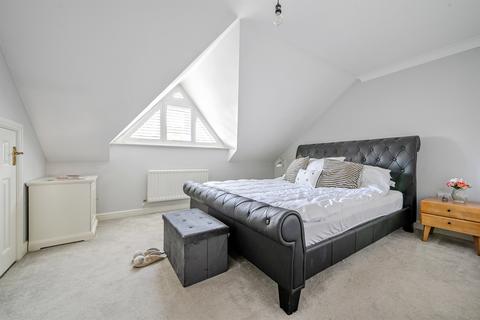 3 bedroom terraced house for sale, Sovereign Mews, Barnet