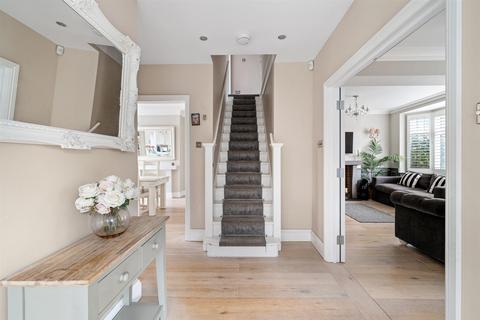 4 bedroom semi-detached house for sale, West Common Road, Hayes BR2