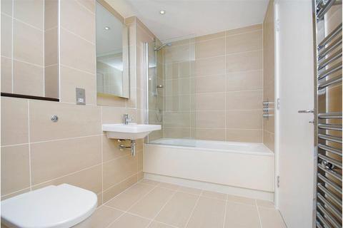 2 bedroom apartment to rent, The Drapery, 133 Axminster Road