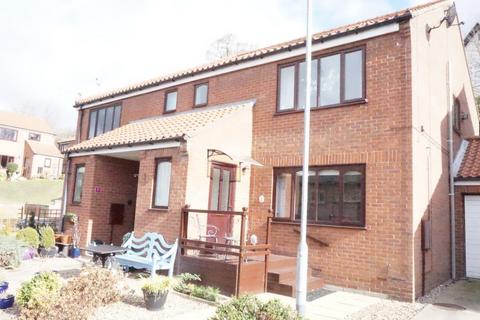 1 bedroom flat to rent, Flat 10 Raikes Court, Welton, HU15 1PG