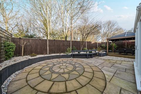 5 bedroom detached house for sale, Merrick Way, Valley Park, Chandler's Ford
